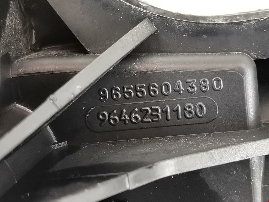 Кронштейн топливного фильтра FORD Fiesta 2008-2012