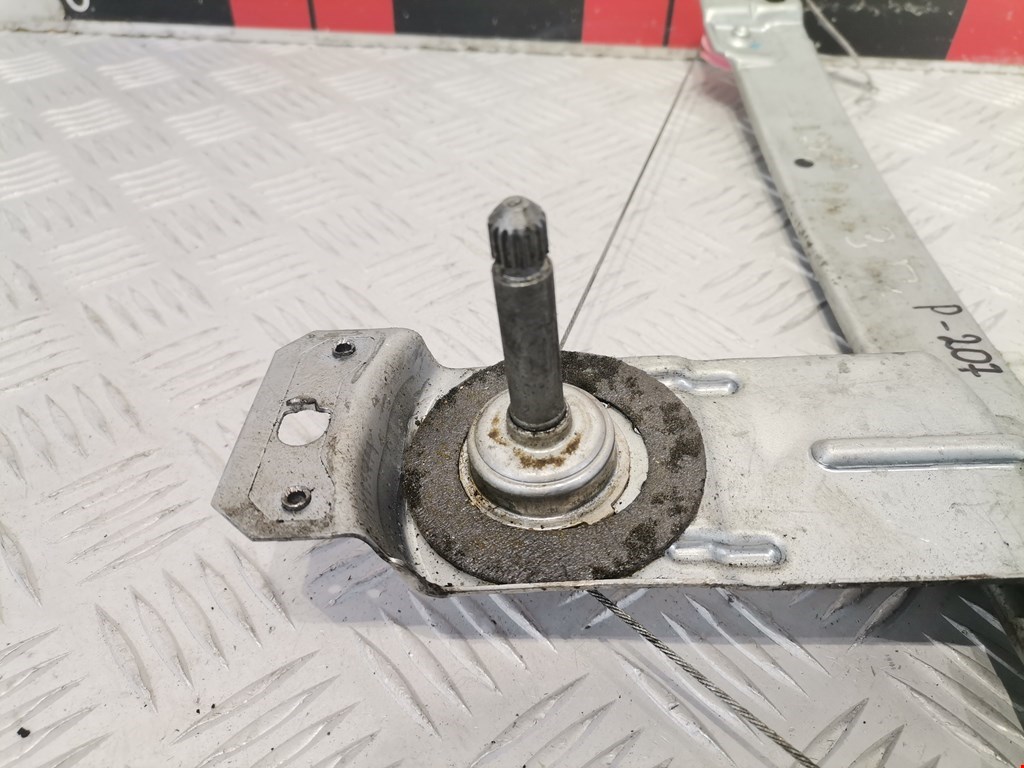 Стеклоподъемник задний правый PEUGEOT 207 2006-2015