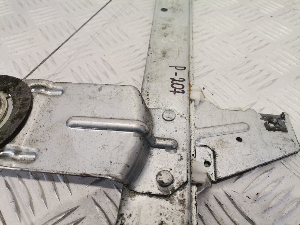 Стеклоподъемник задний правый PEUGEOT 207 2006-2015