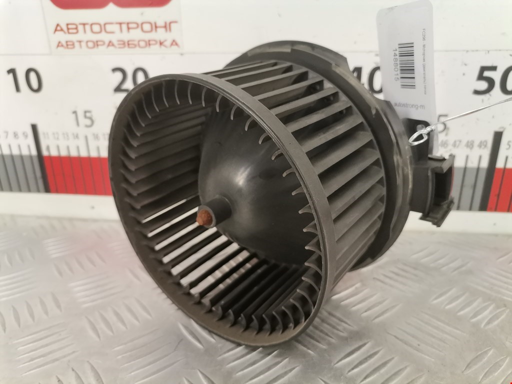 Моторчик (мотор) отопителя салона FORD Fiesta 2008-2012