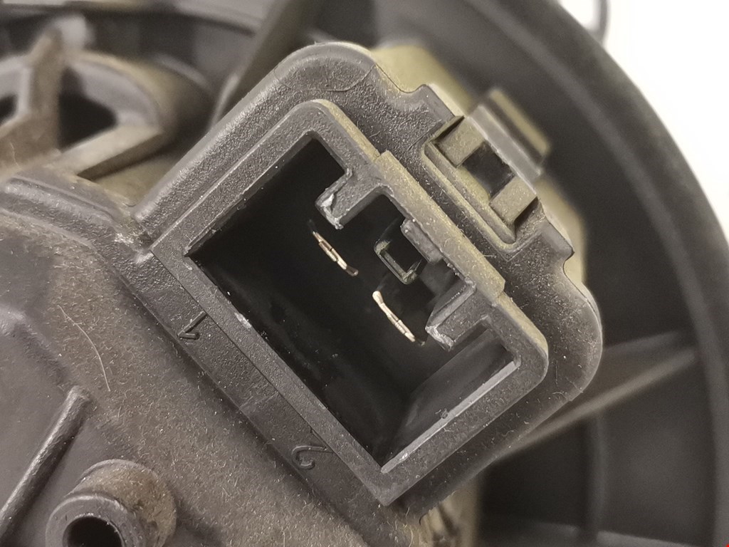 Моторчик (мотор) отопителя салона FORD Fiesta 2008-2012