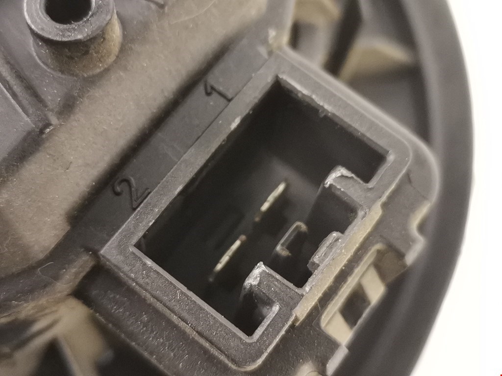 Моторчик (мотор) отопителя салона FORD Fiesta 2008-2012