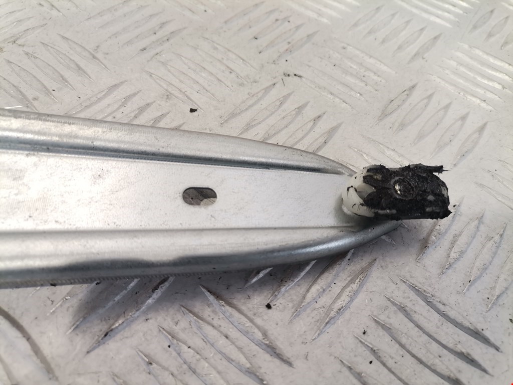 Стеклоподъемник задний левый OPEL Zafira A 1999-2005