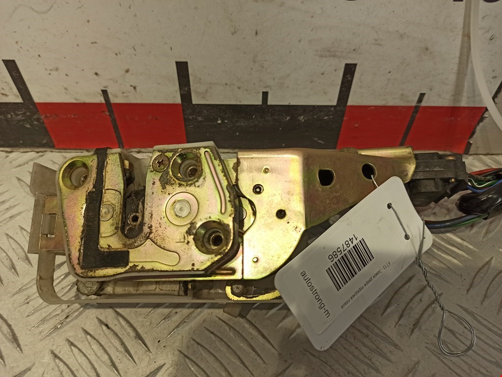 Замок двери передней левой MAZDA 323 BA 1994-1998