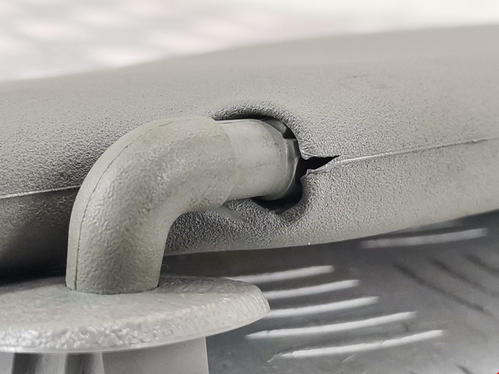 Козырек солнцезащитный MAZDA 323 BA 1994-1998