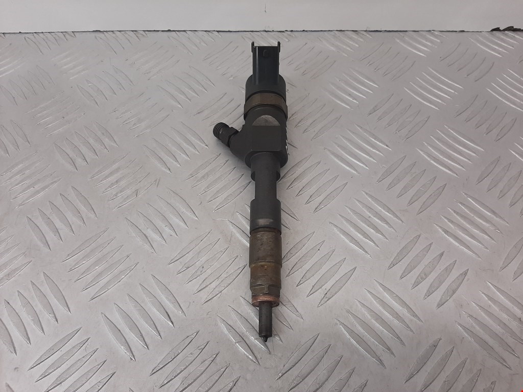 Форсунка дизельная электрическая RENAULT Scenic II 2003-2010