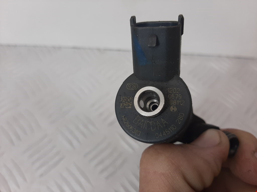 Форсунка дизельная электрическая RENAULT Scenic II 2003-2010