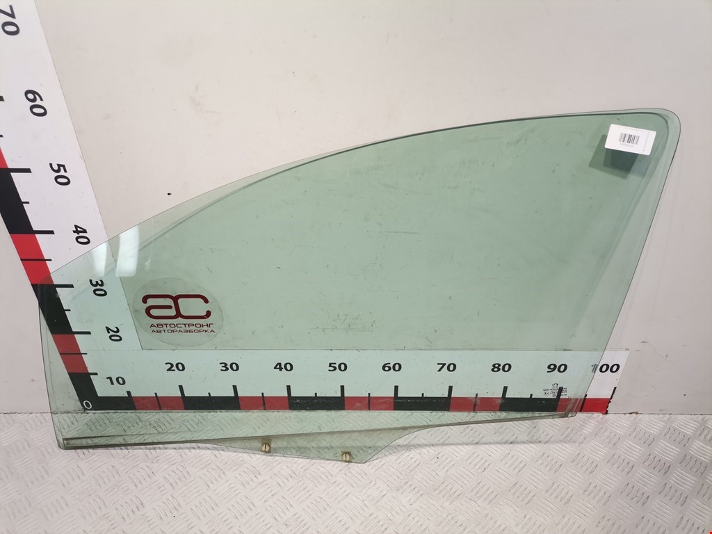 Стекло двери передней левой Peugeot 207 (2006-2014)