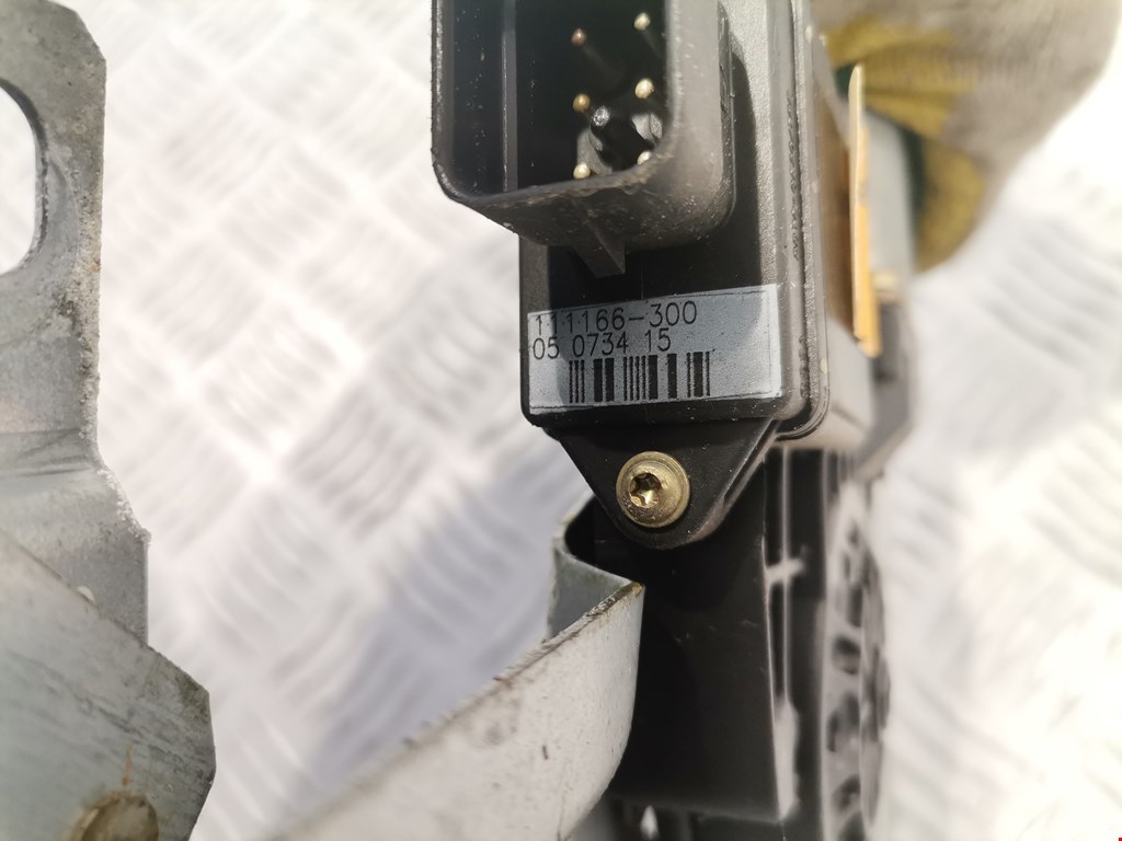 Стеклоподъемник передний правый OPEL Tigra A 1994-2001