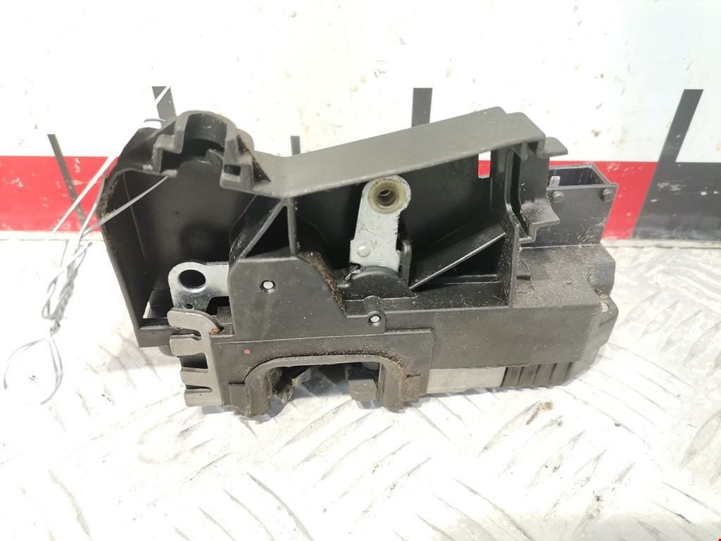 Замок двери передней правой OPEL Zafira A 1999-2005