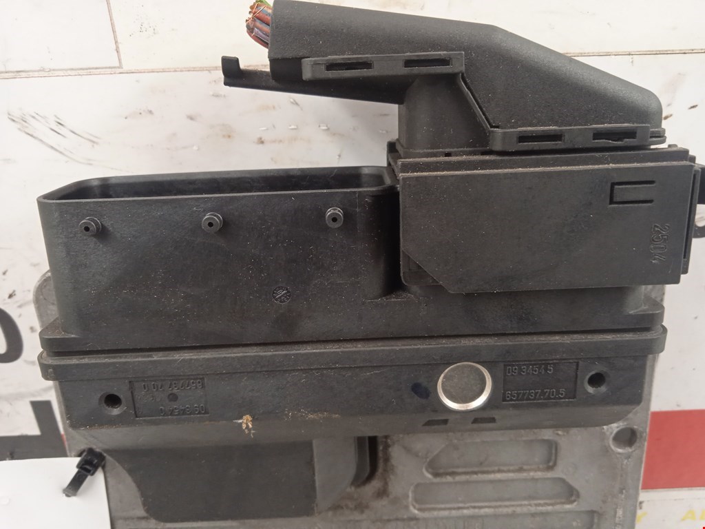 Блок управления двигателя (ЭБУ) MERCEDES-BENZ C-Class C-klasse W203 2000-2007