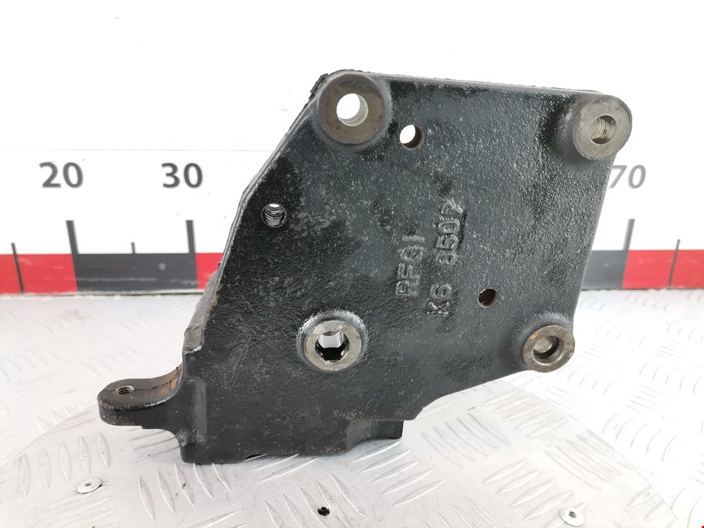 Кронштейн гидроусилителя MAZDA 323 FA 1977-1980