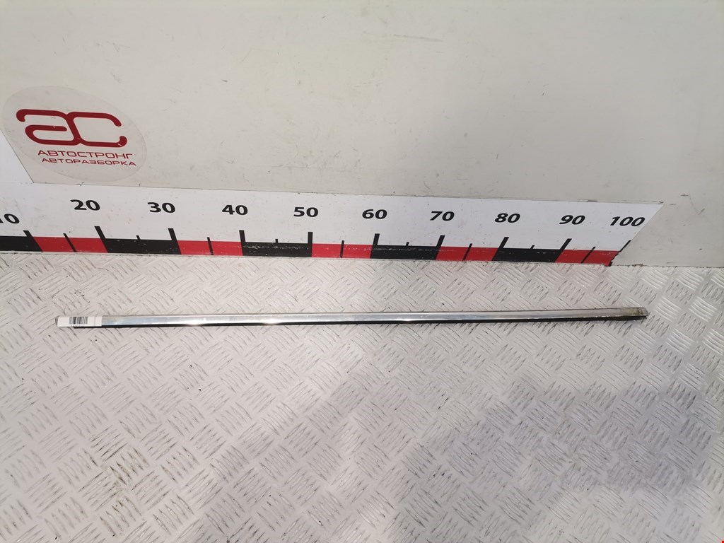 Накладка декоративная (молдинг) стекла двери передней правой BMW 5-Series (E39) (1995-2004)