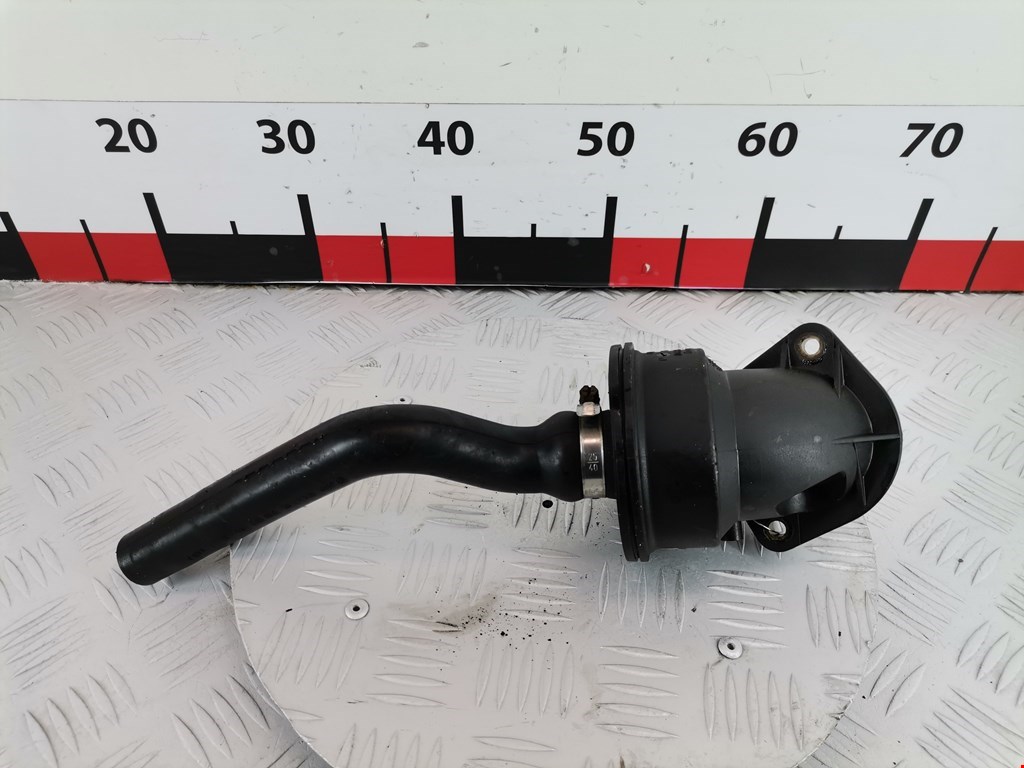 Горловина маслозаливная (залива масла) VOLKSWAGEN Golf III 1991-1997