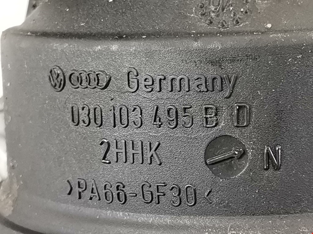 Горловина маслозаливная (залива масла) VOLKSWAGEN Golf III 1991-1997