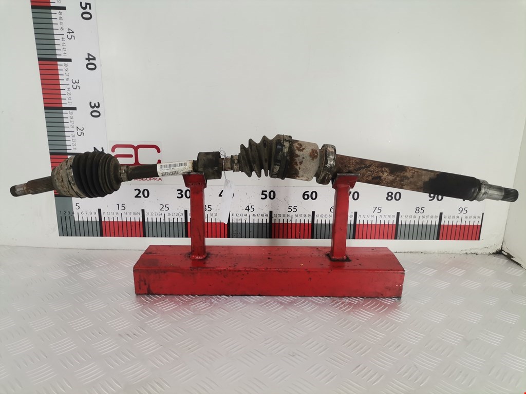 Полуось (привод, приводной вал) передняя правая FORD Fiesta 2008-2012