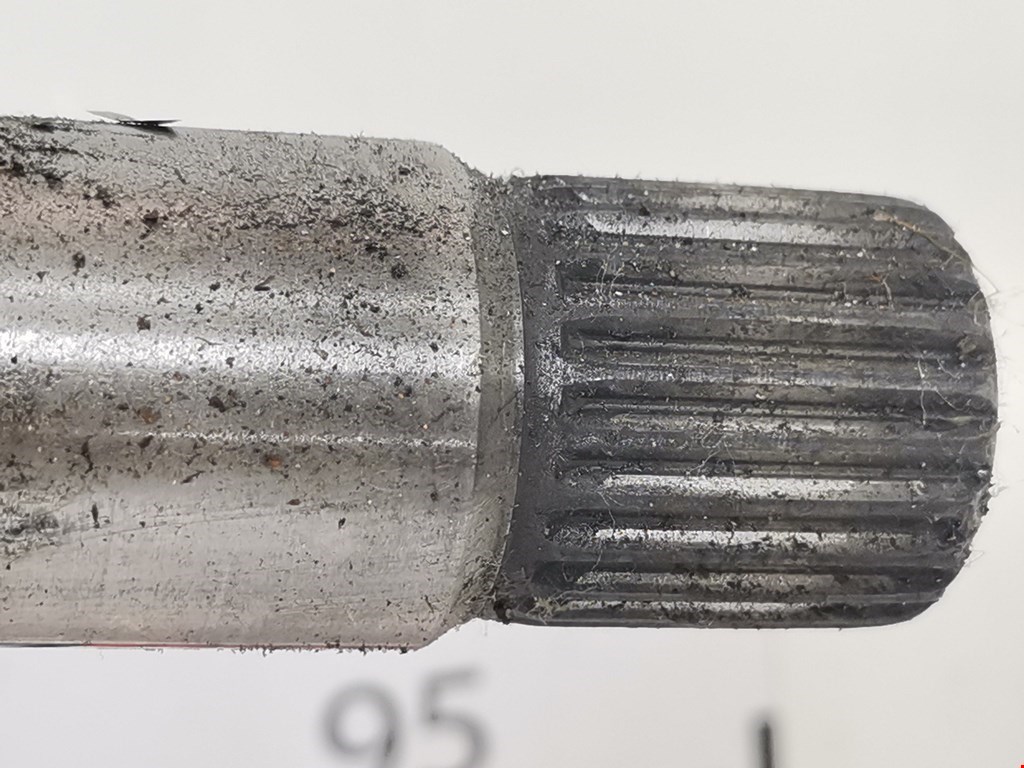 Полуось (привод, приводной вал) передняя правая FORD Fiesta 2008-2012