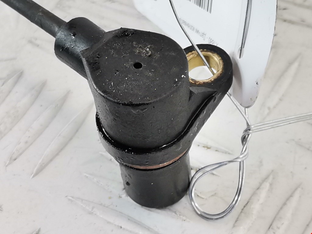 Датчик положения коленвала VOLKSWAGEN Bora 1998-2005