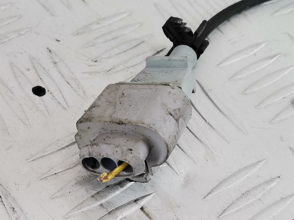 Датчик положения коленвала VOLKSWAGEN Bora 1998-2005