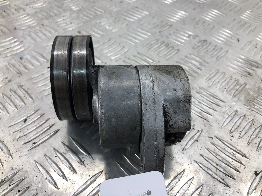 Натяжитель ремня генератора (приводного поликлинового ремня Opel Vectra B (1995-2002)