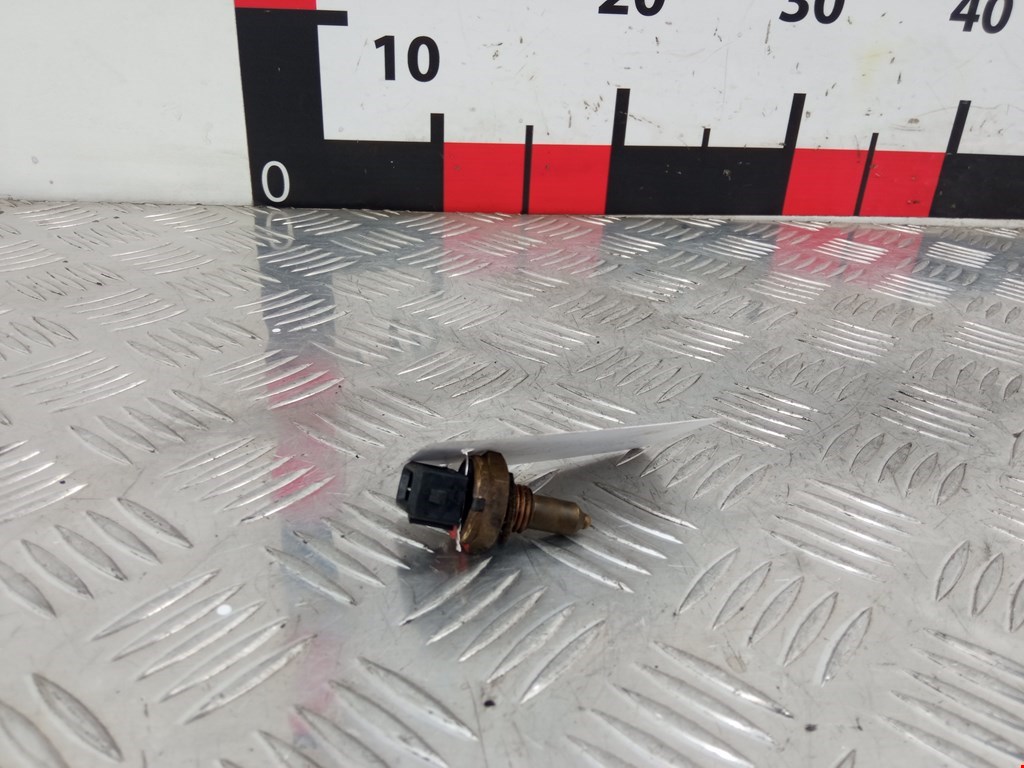 Датчик температуры (охлаждающей жидкости) BMW 5er 5 серия E60/E61 2003-2010