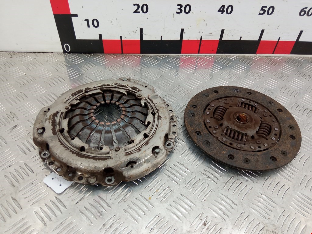 Маховик (демпфер сцепления) RENAULT Scenic II 2003-2010