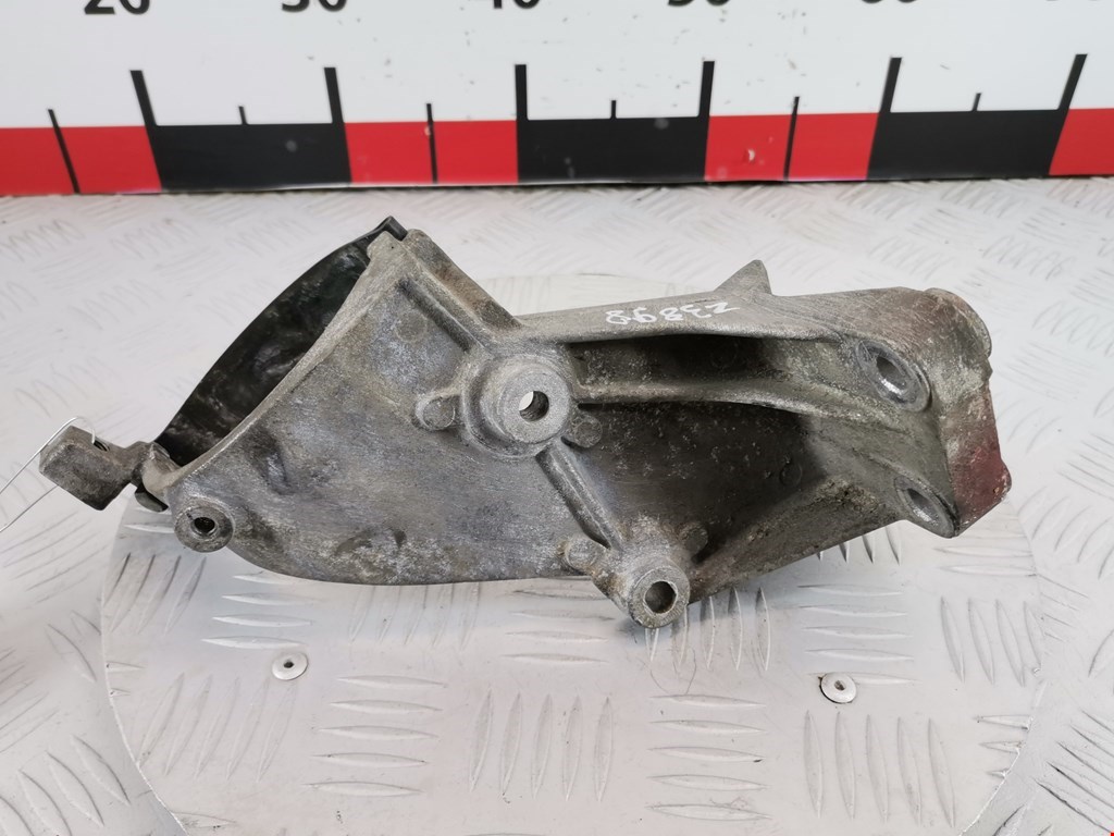 Кронштейн гидроусилителя RENAULT Safrane 1992-2000