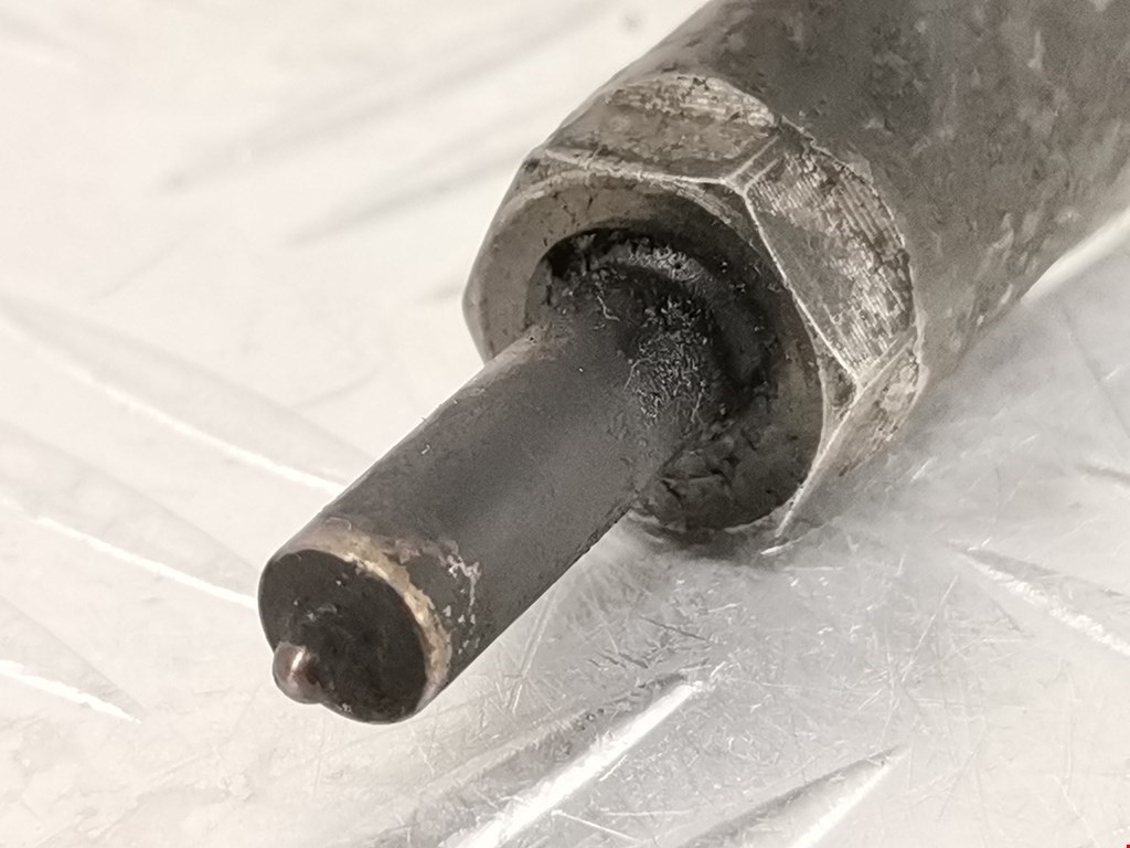 Форсунка дизельная электрическая KIA Sportage II 2004-2010