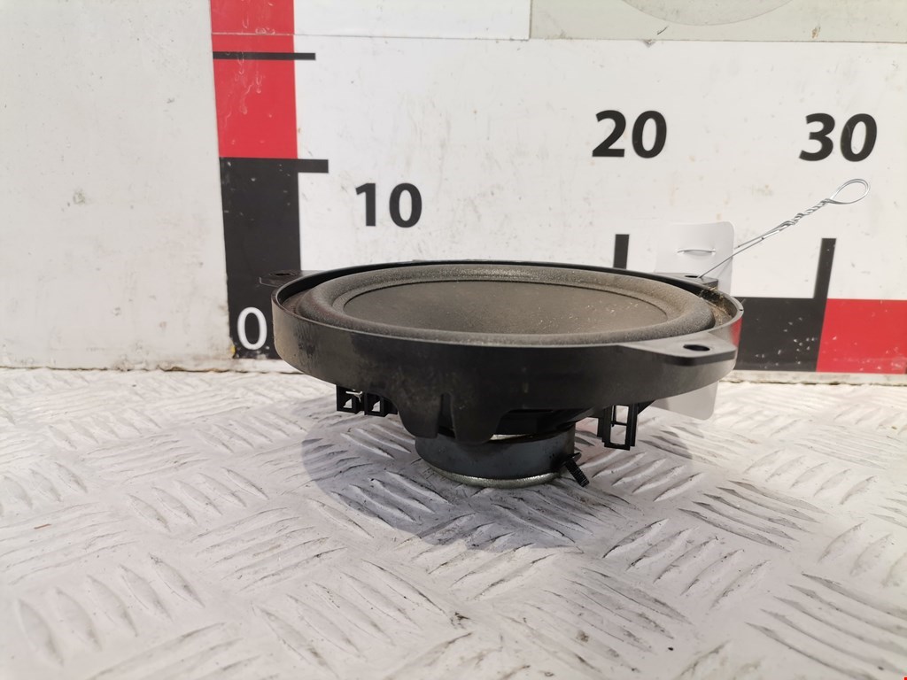 Динамик BMW 3er E46 1998-2006