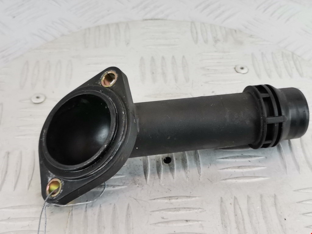 Корпус термостата VOLKSWAGEN Passat B5 1997-2005