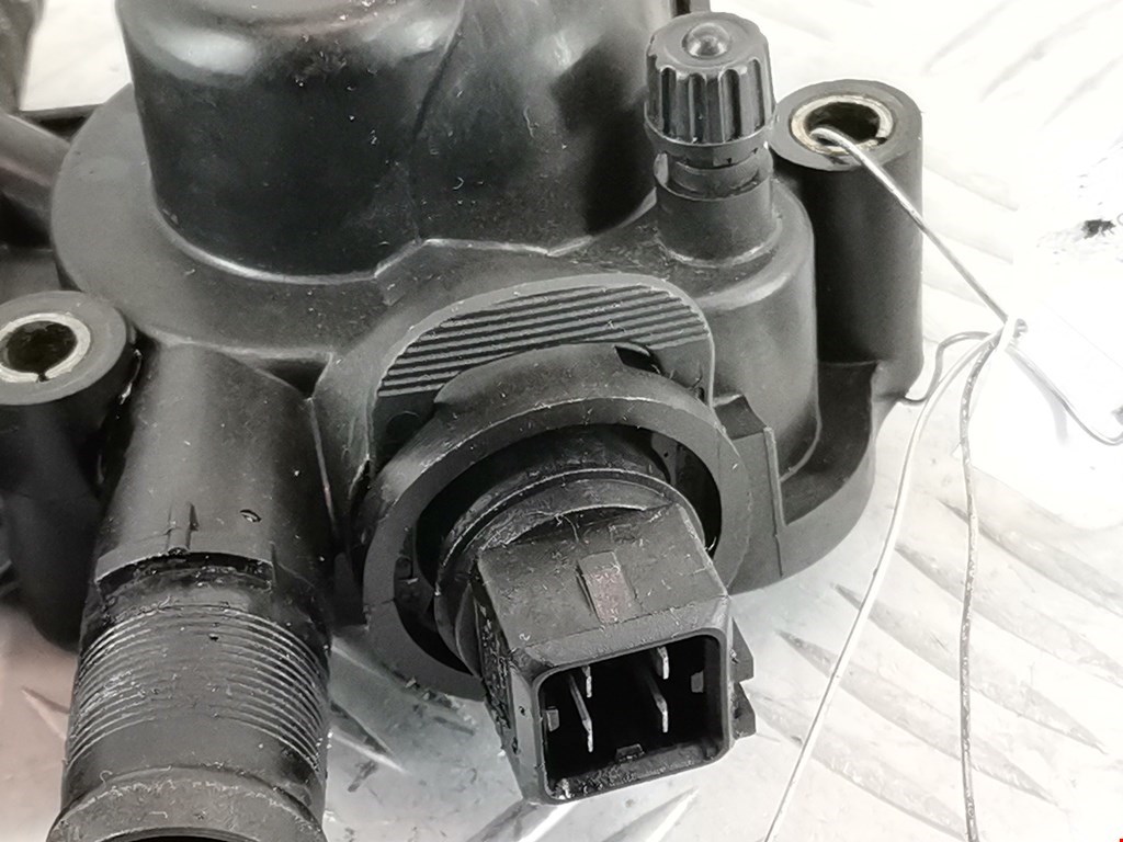 Корпус термостата RENAULT Kangoo 1997-2008