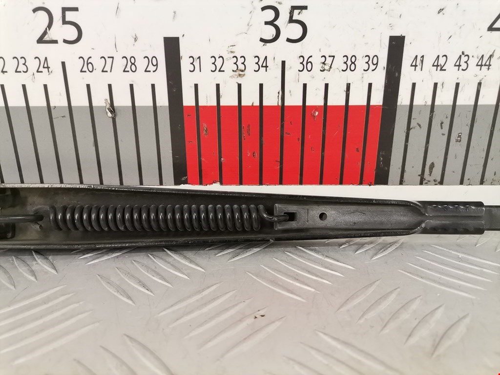 Поводок дворников передний левый/ правый VOLKSWAGEN Sharan 1995-2010