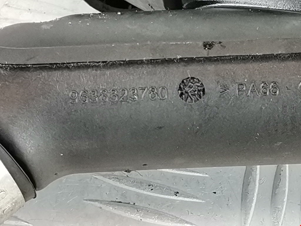 Горловина маслозаливная (залива масла) PEUGEOT 307 2001-2008