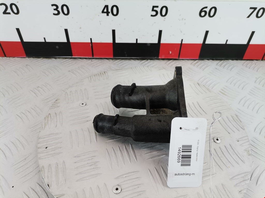 Корпус термостата FORD Focus II 2005-2011