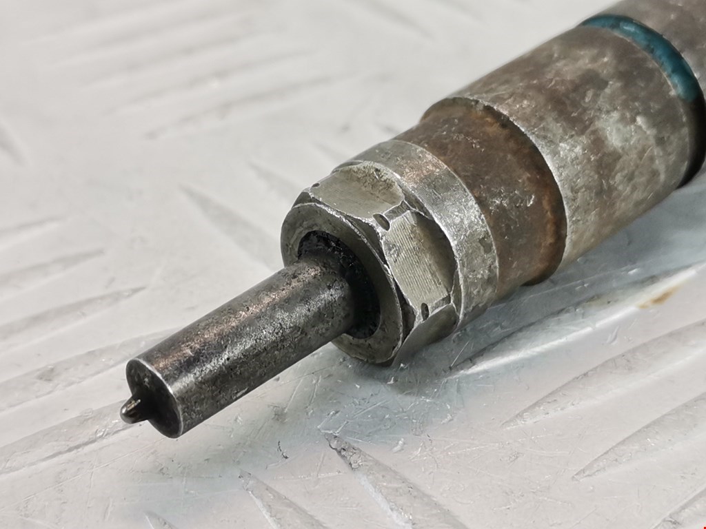 Форсунка дизельная электрическая RENAULT Scenic II 2003-2010