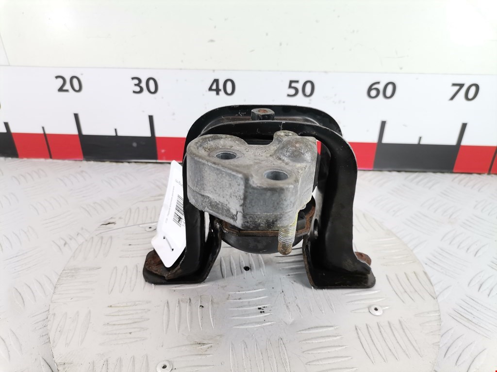 Подушка (опора) крепления двигателя Toyota Yaris 1 (1999-2005)