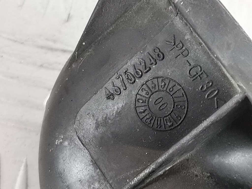 Тройник системы охлаждения FIAT Bravo 1995-2001