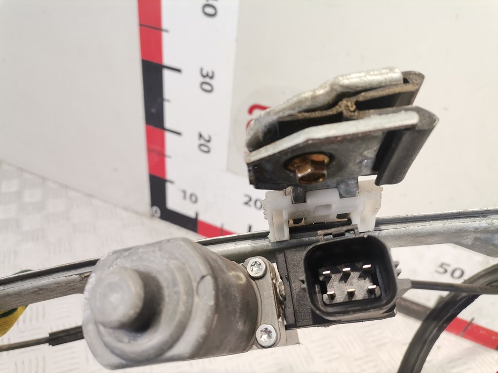 Стеклоподъемник передний правый MITSUBISHI Colt Z3 2003-2012