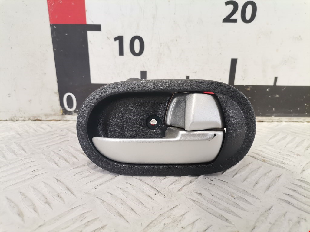 Ручка дверная передняя внутренняя правая MITSUBISHI Colt Z3 2003-2012
