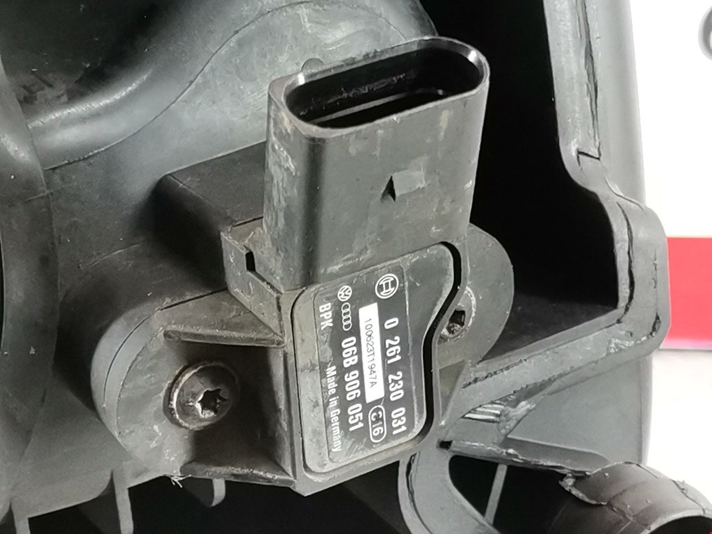 Коллектор впускной SKODA Fabia MK2 5J 2007-2014