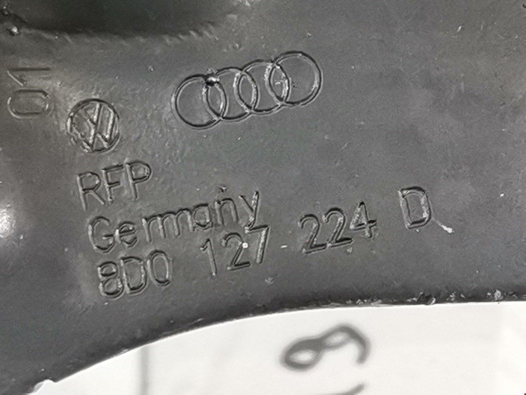 Патрубок VOLKSWAGEN Passat B5 1997-2005