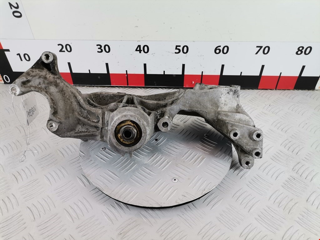 Кронштейн генератора AUDI A4 B5 1995-2001