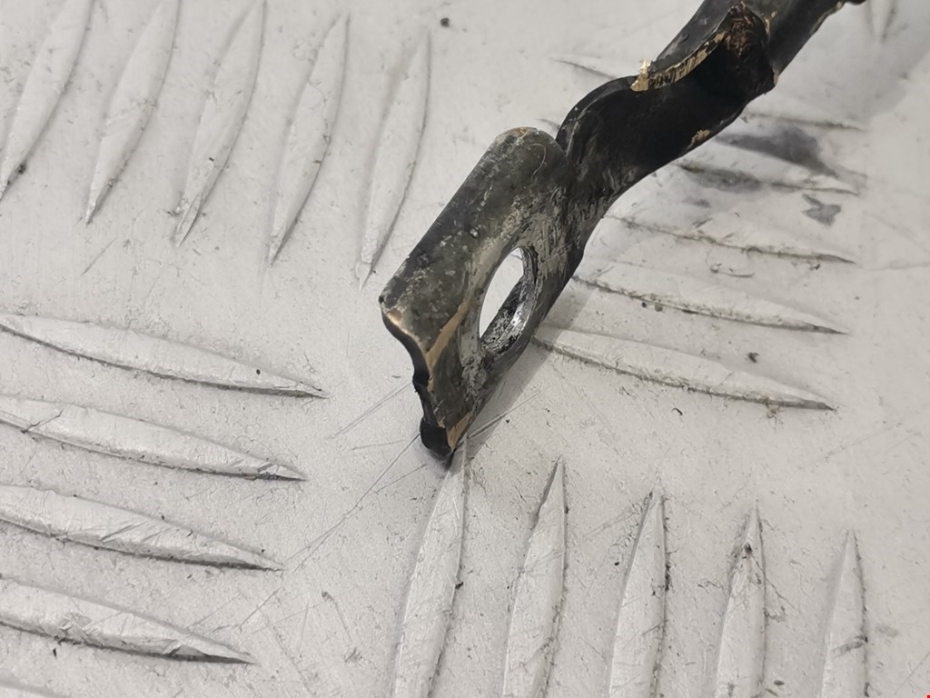 Клемма аккумулятора (минус) - RENAULT Vel Satis 2002-2009