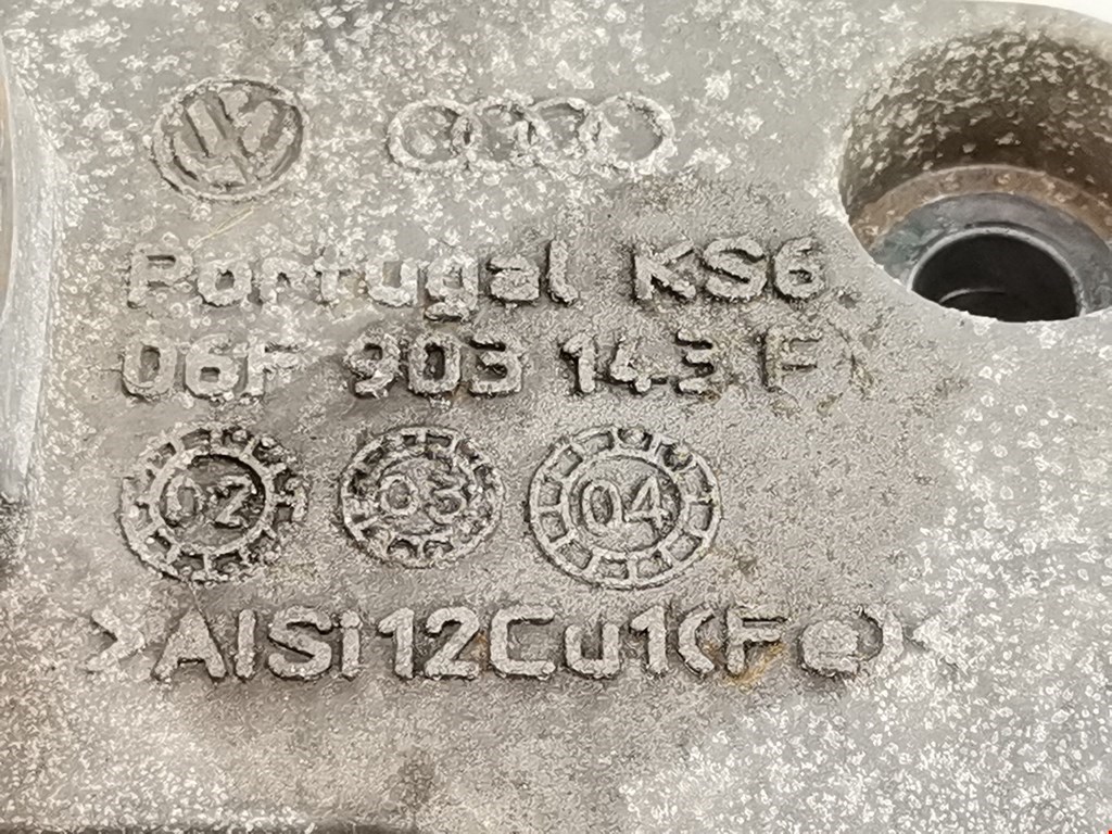 Кронштейн генератора SEAT Altea 2004-2015