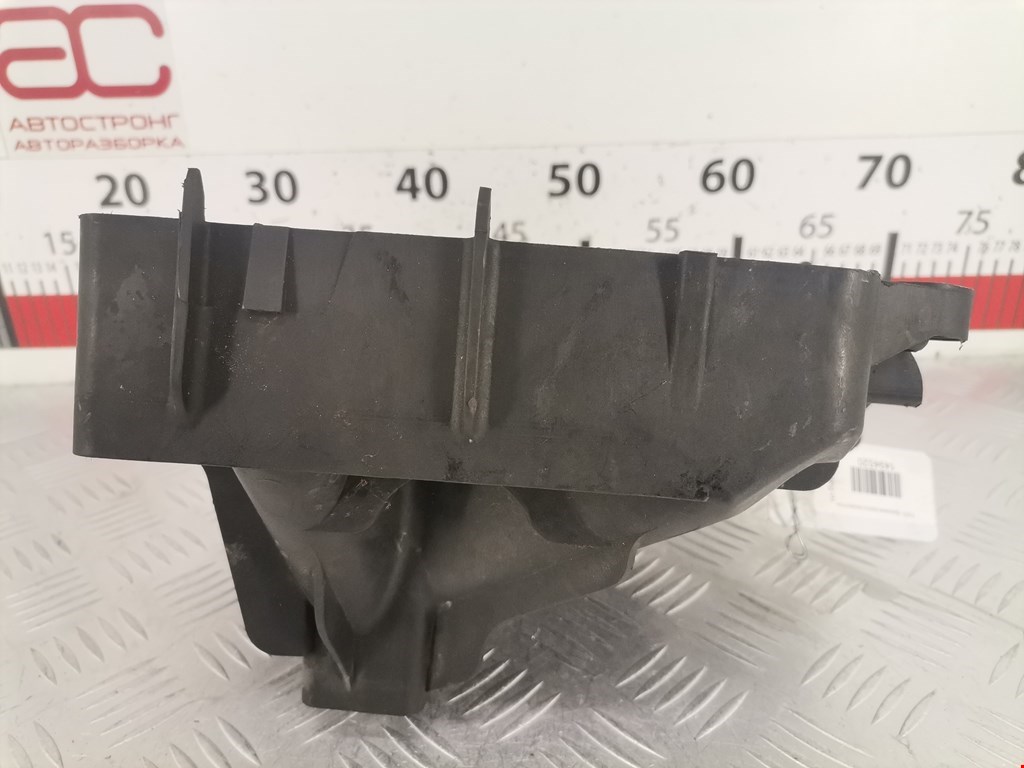 Крепление АКБ (корпус/подставка) VOLKSWAGEN Polo IV 2001-2009