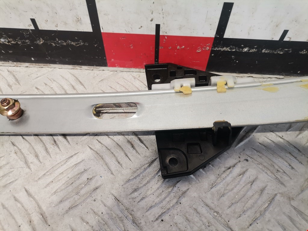 Стеклоподъемник передний правый MAZDA RX-8 2003-2012