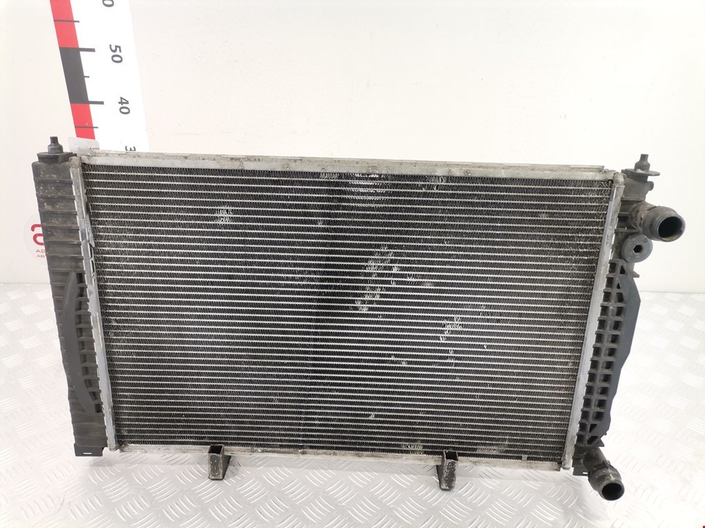 Радиатор основной AUDI A4 B6 2001-2005