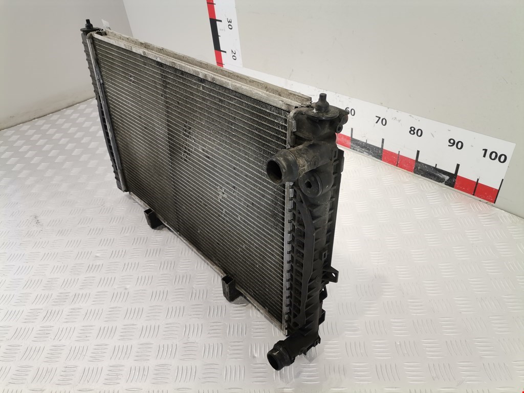 Радиатор основной AUDI A4 B6 2001-2005