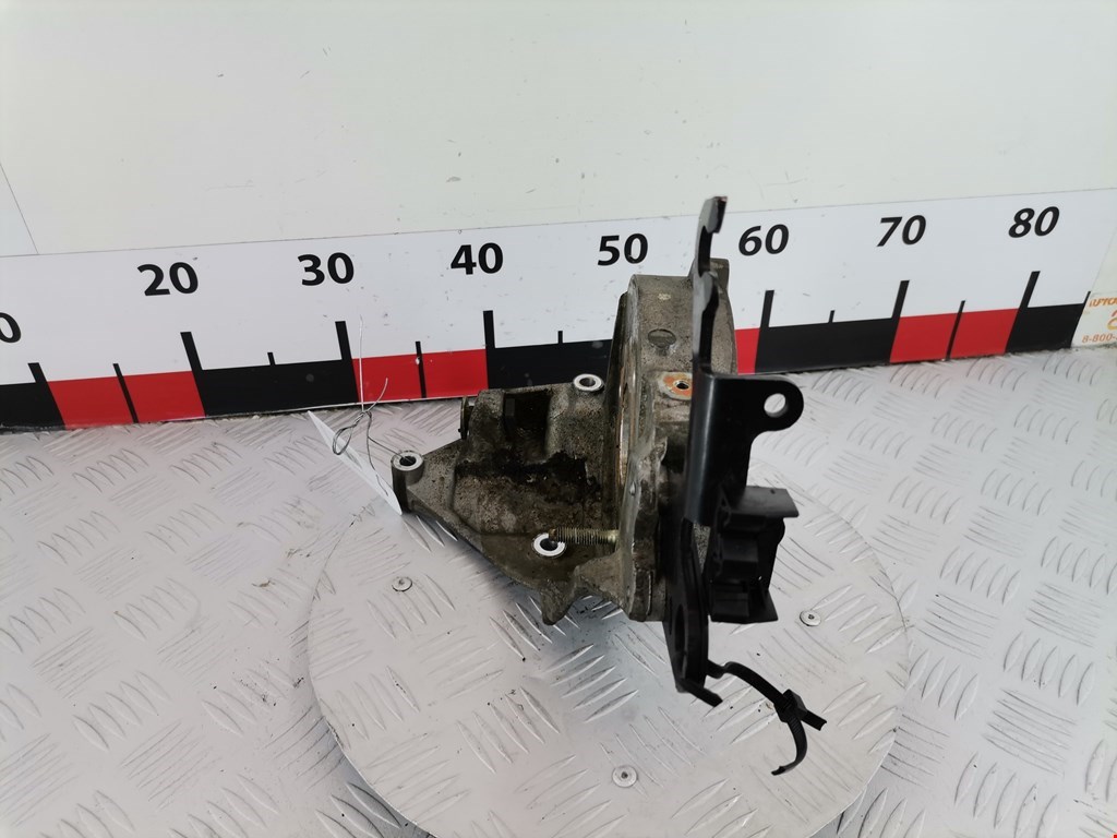 Кронштейн ТНВД PEUGEOT 406 1995-1999