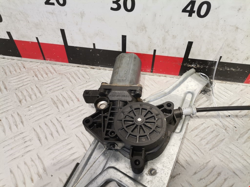 Стеклоподъемник задний левый RENAULT Espace 1997-2003